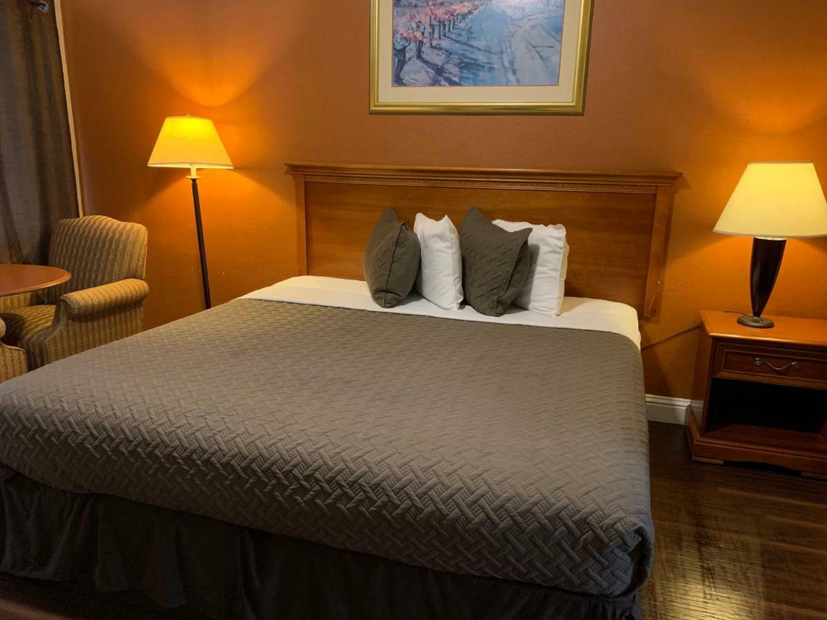 El Rancho Motel Stockton Zewnętrze zdjęcie